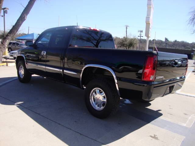 GMC Sierra 2001 photo 2