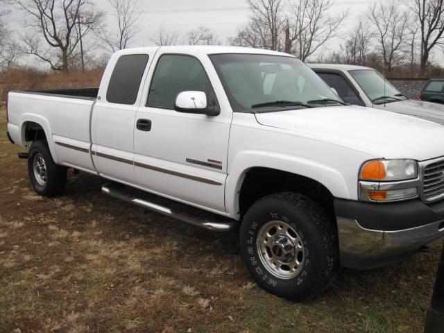 GMC Sierra SLT Pickup