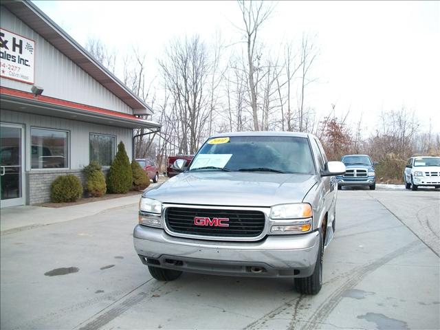 GMC Sierra 2001 photo 2