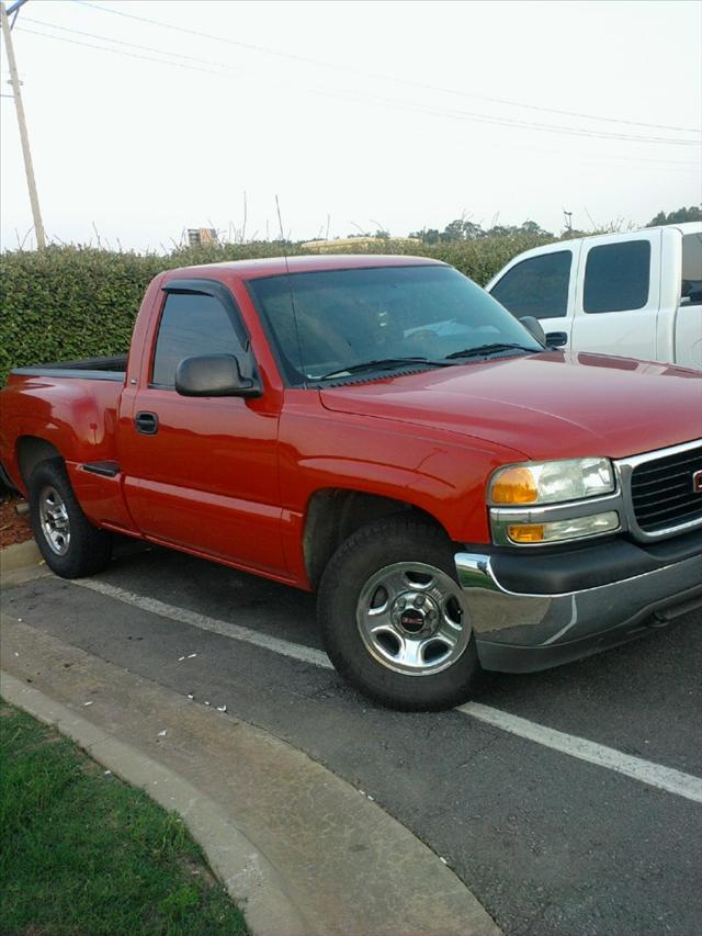 GMC Sierra 2002 photo 2