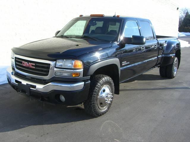 GMC Sierra 2003 photo 2