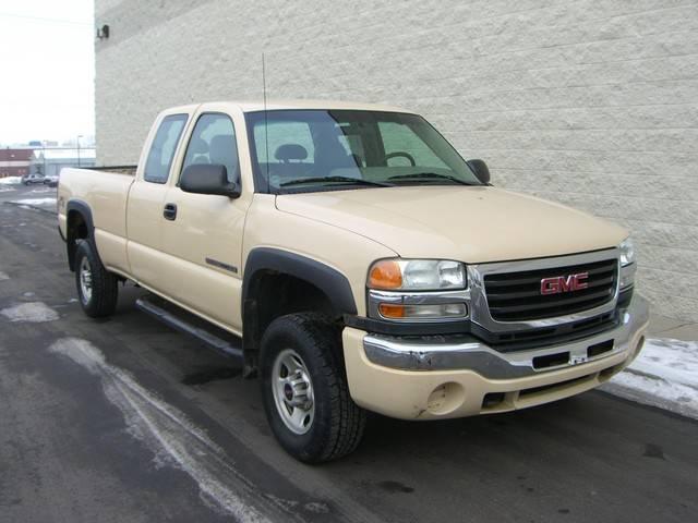 GMC Sierra 2003 photo 3