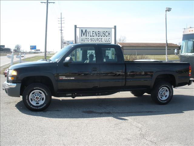 GMC Sierra 3.0L Sedan 4D Pickup