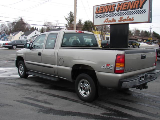 GMC Sierra Fx-4 Pickup