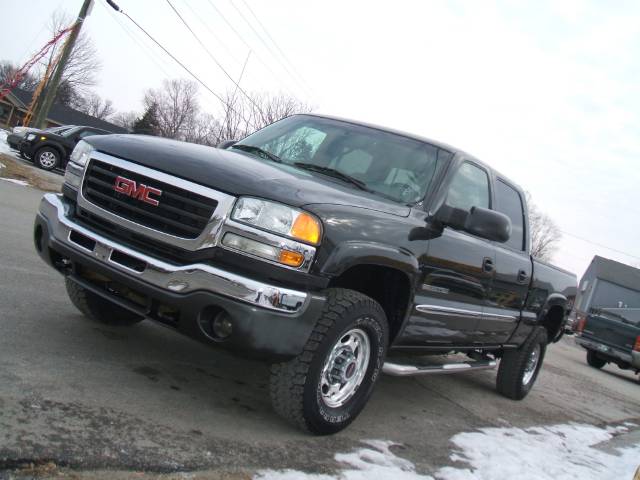 GMC Sierra 45 Pickup