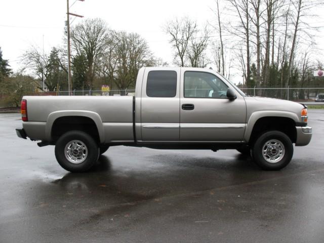 GMC Sierra 2003 photo 3