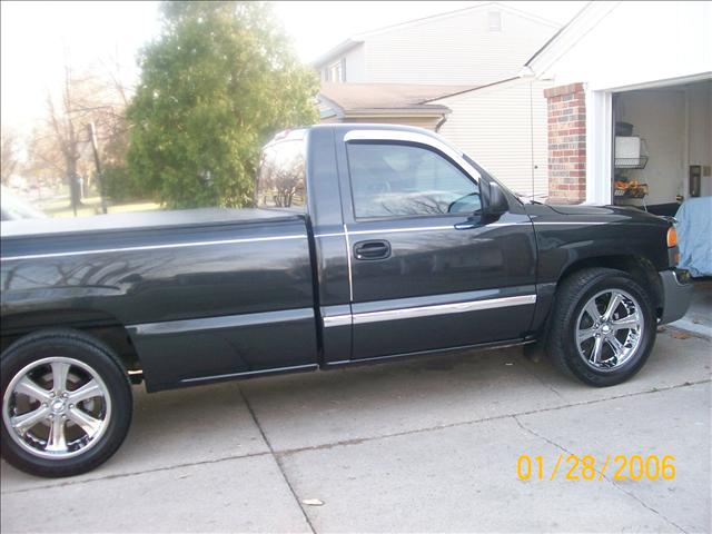 GMC Sierra 2003 photo 3