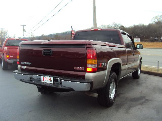 GMC Sierra 2003 photo 1