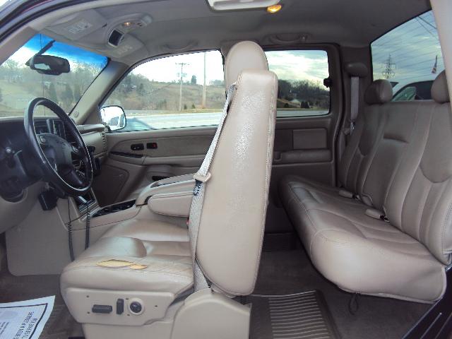 GMC Sierra 2003 photo 3