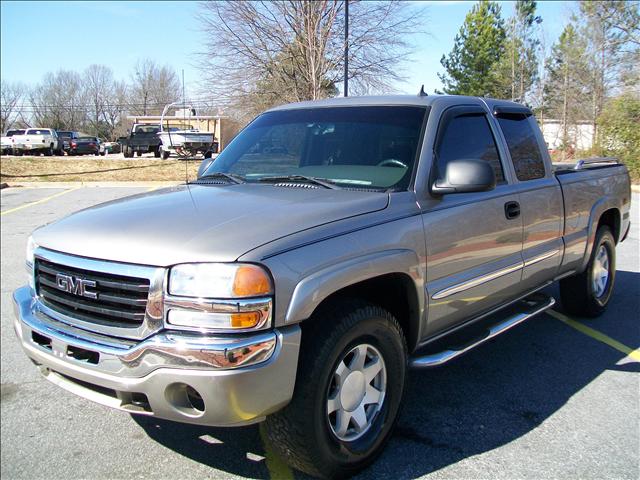 GMC Sierra 2003 photo 3