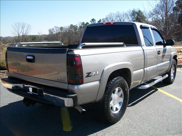 GMC Sierra 2003 photo 4