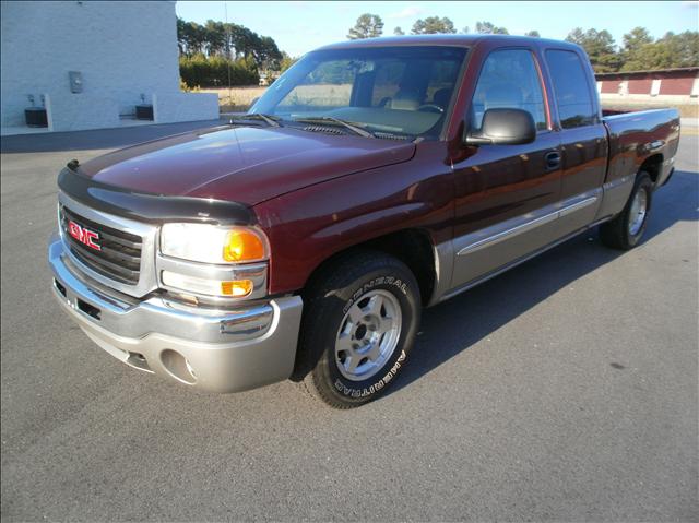 GMC Sierra V8 R-design Pickup