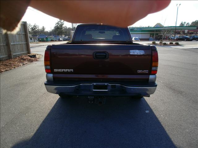 GMC Sierra 2003 photo 1