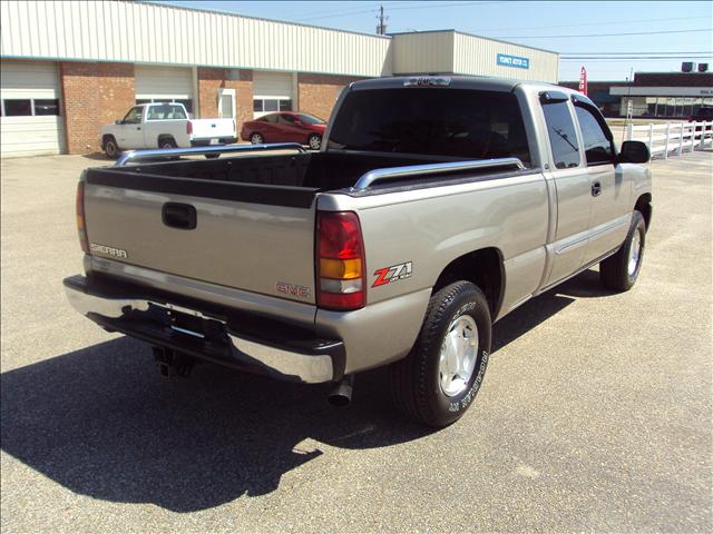 GMC Sierra 2003 photo 3