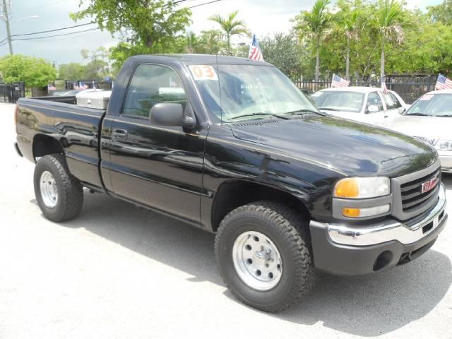 GMC Sierra 2003 photo 4