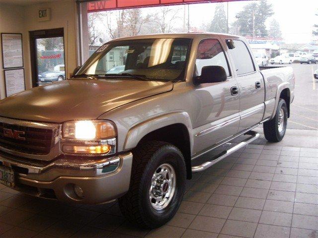 GMC Sierra 2003 photo 1