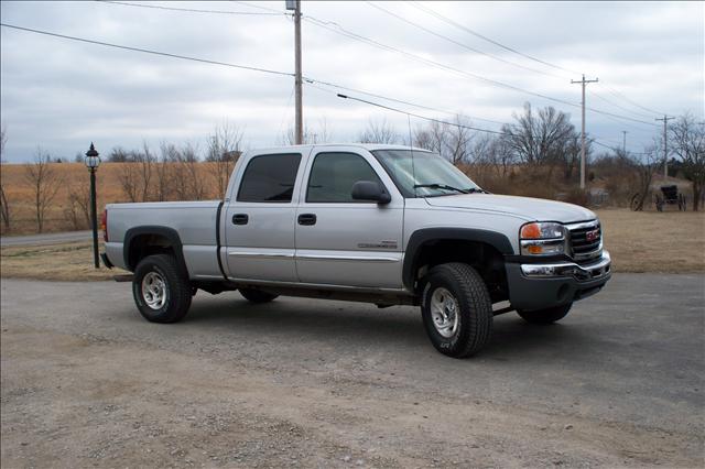 GMC Sierra 2003 photo 3