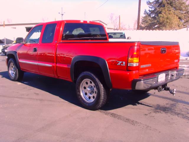 GMC Sierra 2003 photo 1