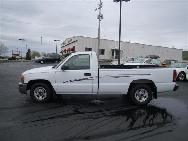 GMC Sierra 2003 photo 1