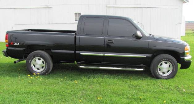 GMC Sierra 2003 photo 1