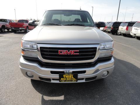 GMC Sierra 2004 photo 4