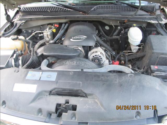 GMC Sierra 2004 photo 2