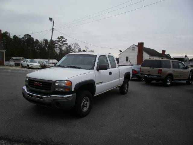 GMC Sierra 2005 photo 5