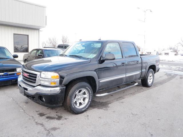 GMC Sierra SLT Pickup