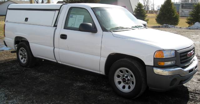 GMC Sierra 2005 photo 3