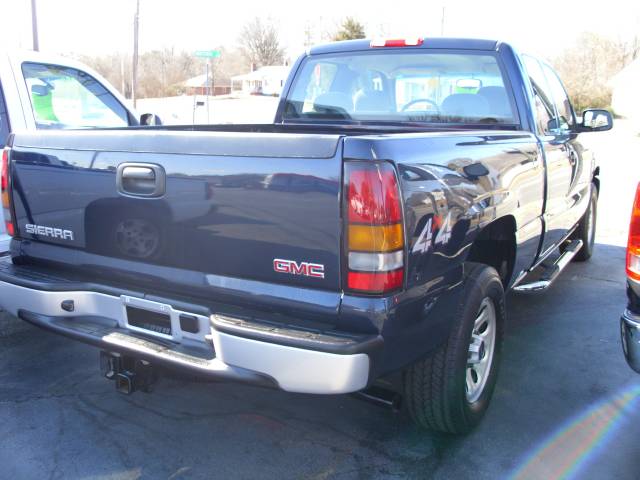 GMC Sierra Crew Cab 4WD Pickup