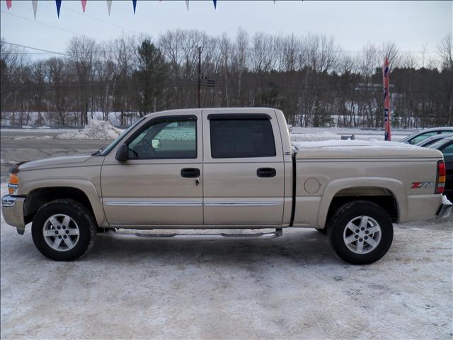 GMC Sierra 2005 photo 1