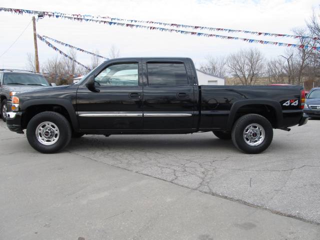 GMC Sierra 2005 photo 3