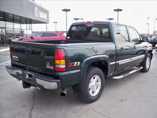 GMC Sierra SLT Pickup