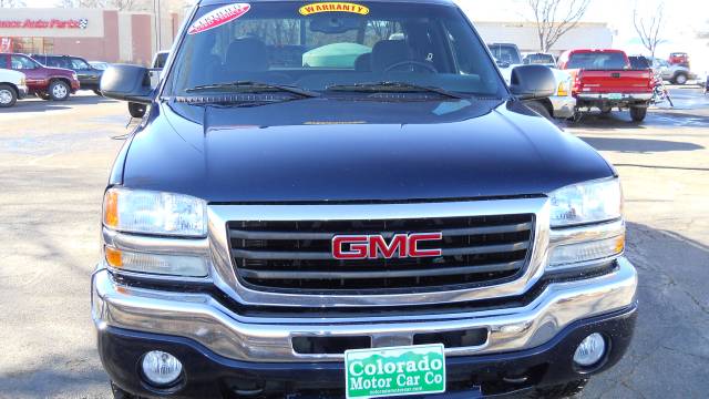 GMC Sierra 2005 photo 1