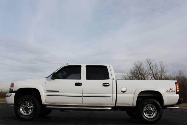 GMC Sierra 2005 photo 3