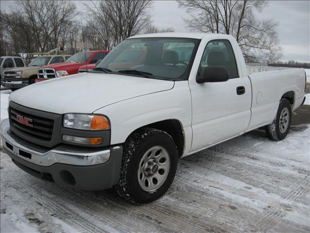 GMC Sierra 2005 photo 4