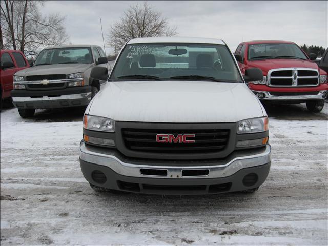 GMC Sierra 2005 photo 3