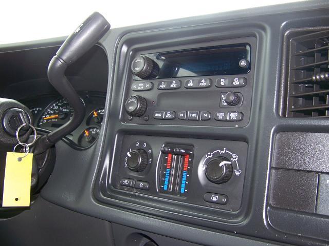 GMC Sierra 2005 photo 1