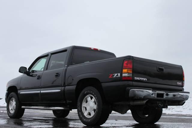 GMC Sierra 2005 photo 4