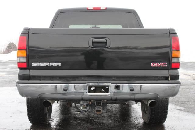 GMC Sierra 2005 photo 5