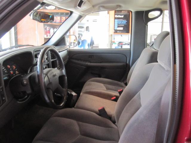 GMC Sierra 2005 photo 1