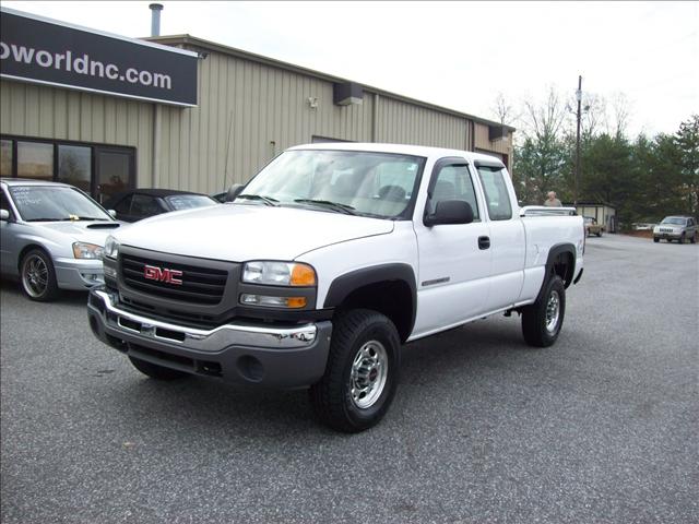 GMC Sierra 2005 photo 5