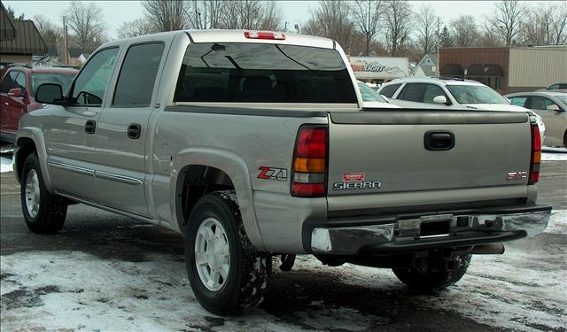 GMC Sierra 45 Pickup