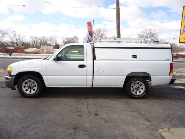 GMC Sierra 2005 photo 3