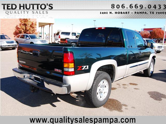 GMC Sierra 2005 photo 3