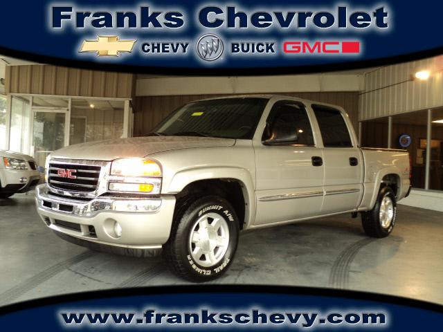 GMC Sierra 2005 photo 1