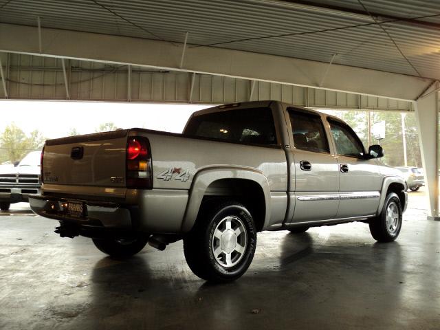 GMC Sierra 2005 photo 4