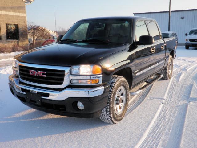 GMC Sierra 2005 photo 3