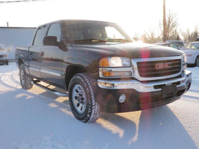 GMC Sierra 2005 photo 4