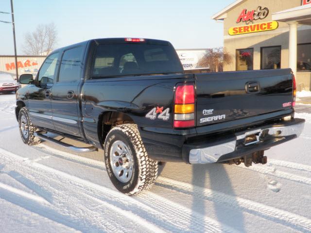 GMC Sierra 2005 photo 1